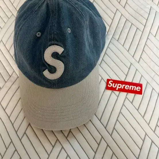 [BUNJANG] Supreme Two Tone S Logo Washed Denim Ball Cap / 슈프림 투톤 s로고 볼캡 워시드데님