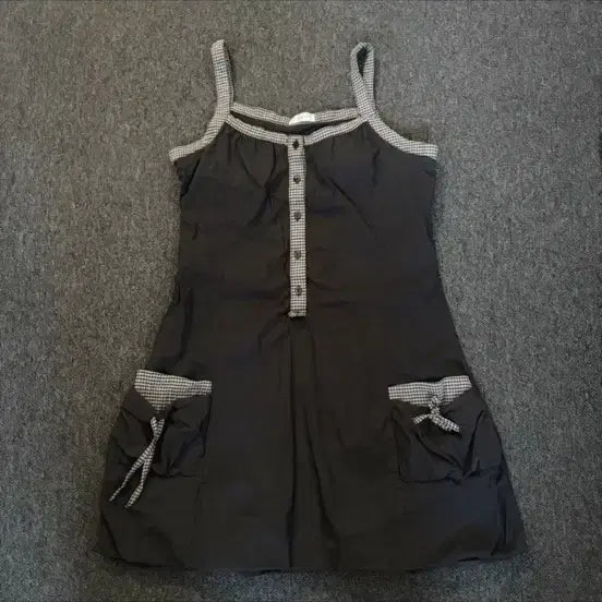 [BUNJANG] Vintage Black Pinafore Pocket Mini Dress / 빈티지 블랙 나시 포켓 미니드레스 일본 유럽 cache cache 체크 멜빵