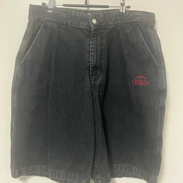 [BUNJANG] IRO PARIS Odeon Black Denim Bermuda Shorts / IRO PARIS 이로 오데온 흑청 버뮤다팬츠