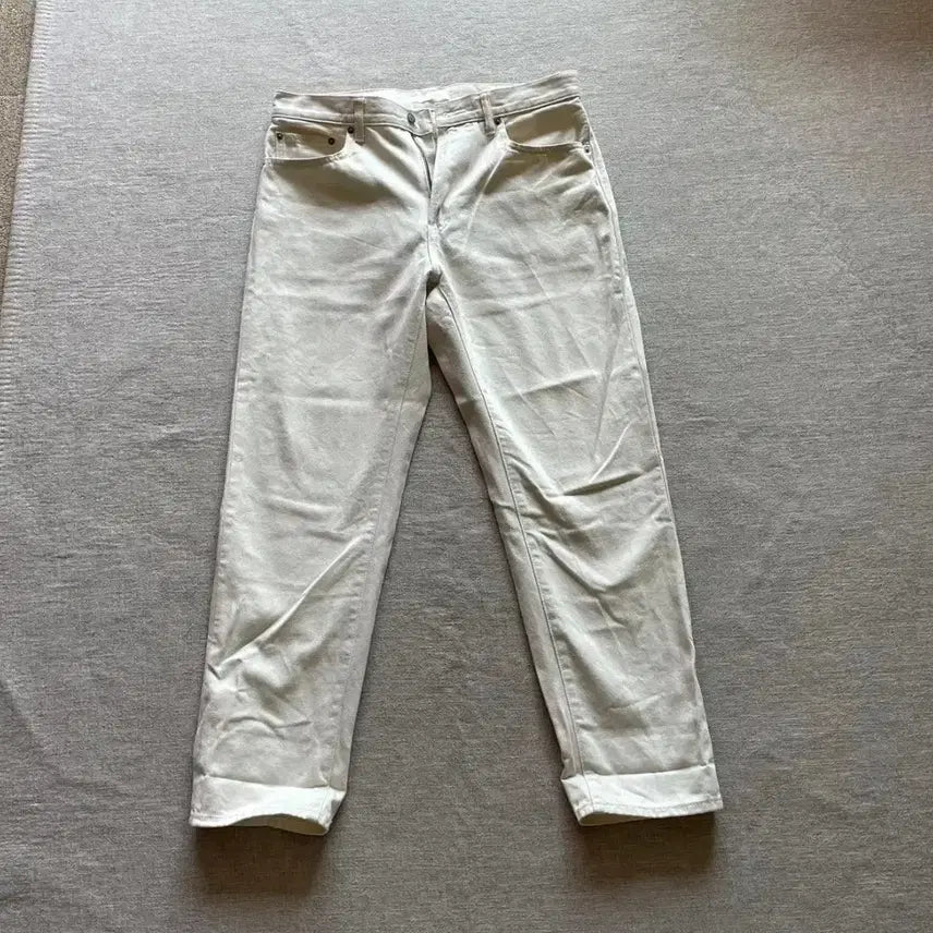 [BUNJANG] Uniqlo Regular Fit Cream Jeans (Size 34) / 유니클로크림진34