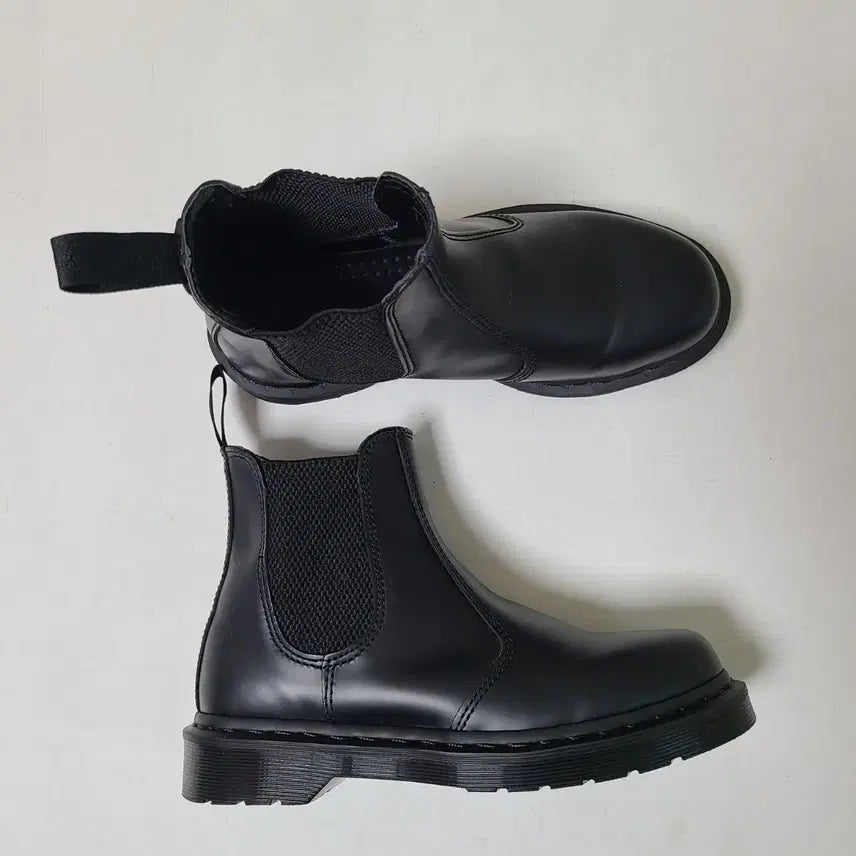 [BUNJANG] Dr. Martens 2976 Mono Chelsea Boots UK 5 / (무료배송) 240mm 닥터마틴 첼시부츠 uk5
