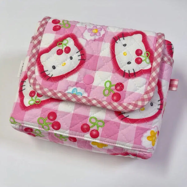 [BUNJANG] Hello Kitty Vintage Fabric Square Pouch / 헬로키티 사각 파우치 화장품 파우치 고전원단