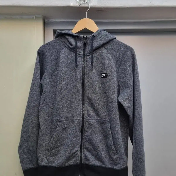 [BUNJANG] Nike Hooded Zip-Up Jacket Size 100 / 나이키 후드집업 100