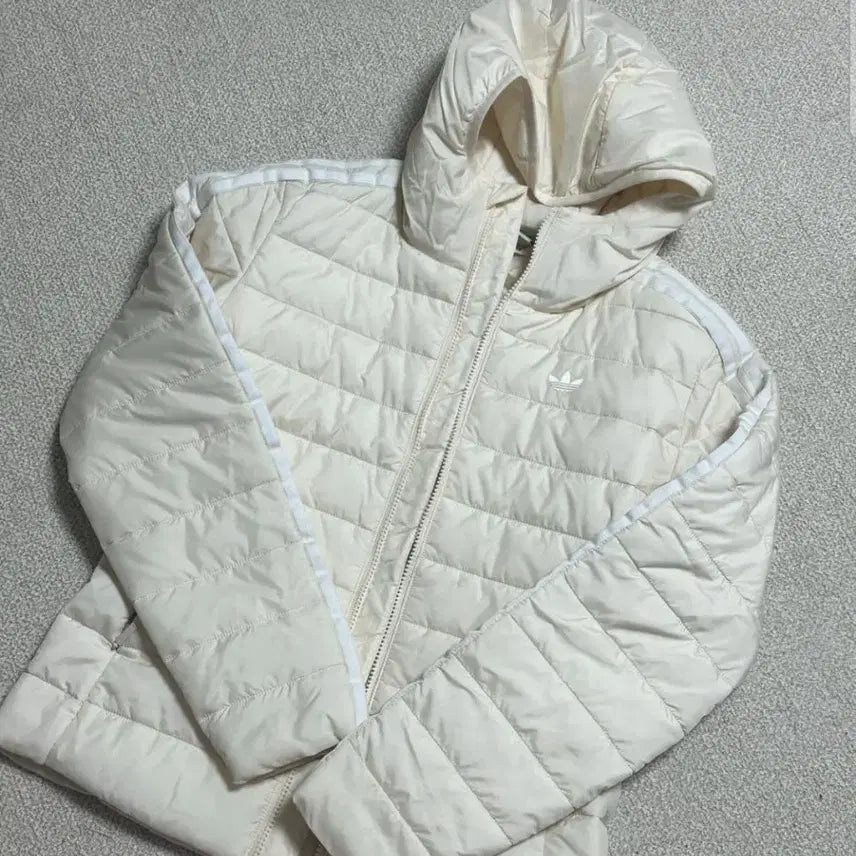 [BUNJANG] Adidas Lightweight Padded Jacket / 아디다스 경량패딩