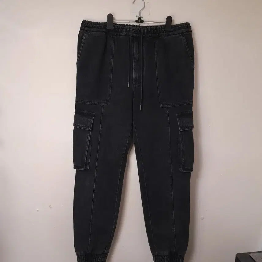 [BUNJANG] Juun.J 22SS Black Denim Cargo Jogger Pants / 22SS 준지 밴딩 카고조거 블랙 데님팬츠 48/32"~34"