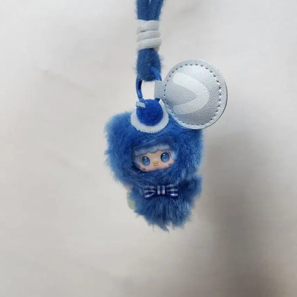 [BUNJANG] YUKI Alphabet Keychain Junshik Initial V / 유키 알파벳 인형 키링 준시크 이니셜 V