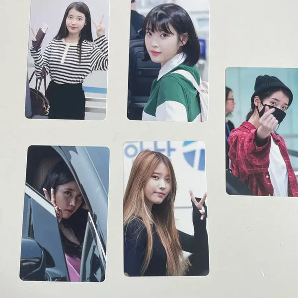 [BUNJANG] IU 10th Anniversary Exhibition Photocard / 아이유 데뷔 10주년 기념 전시회 포토카드