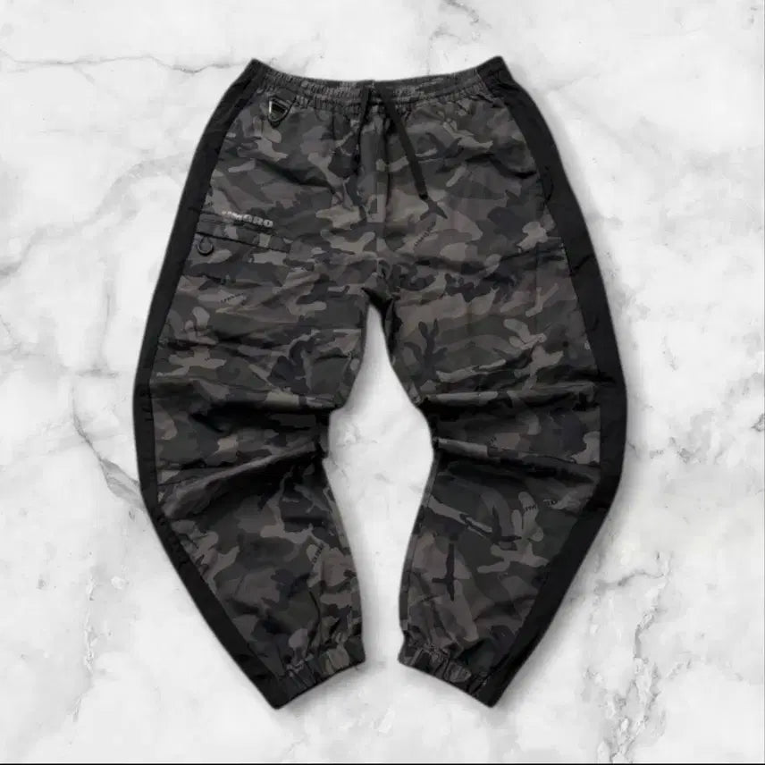 [BUNJANG] Umbro Camo Cargo Jogger Pants / 엄브로 카모 카고 여름 조거팬츠 32