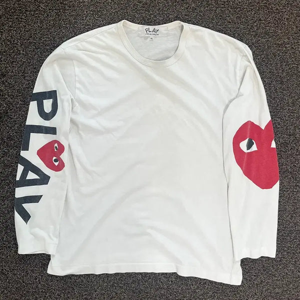 [BUNJANG] Comme des Garçons Big Heart Long Sleeve T-Shirt XL / 꼼데가르송 빅하트 롱슬리브 긴팔 티셔츠 (XL)