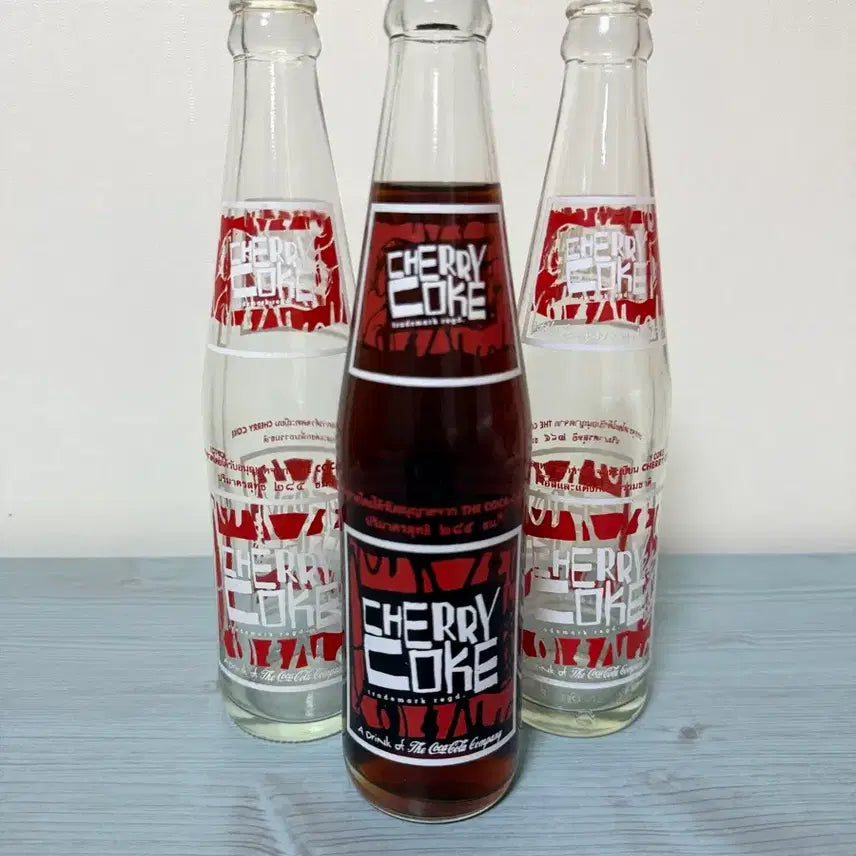[BUNJANG] Coca-Cola Cherry Coke Thailand Bottles (Set of 2) / 코카콜라 체리코크 태국