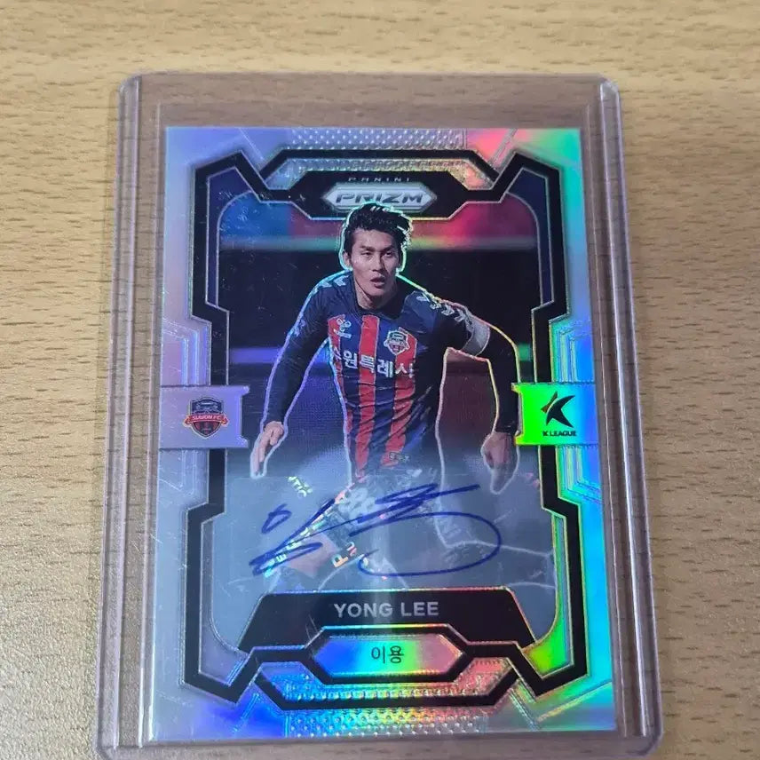[BUNJANG] Panini Prism K League Lee Yong Silver Auto /40 Card / 파니니 프리즘 K리그 이용 실버 오토 40한정