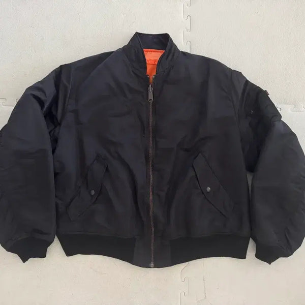 [BUNJANG] Corona Utility MA-1 Flight Jacket / 코로나 유틸리티 corona utility ma-1 플라이트 자켓 판매합니다