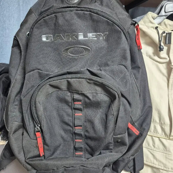 [BUNJANG] Oakley Backpack Black / 오클리 백팩 블랙