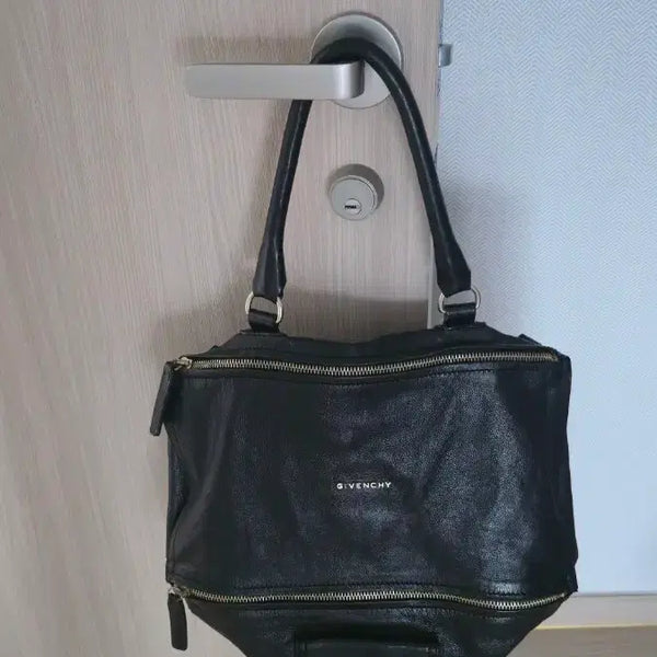 [BUNJANG] Givenchy Pandora Lambskin Leather Tote Bag / 정품 지방시 판도라 양가죽가방(거의안씀)