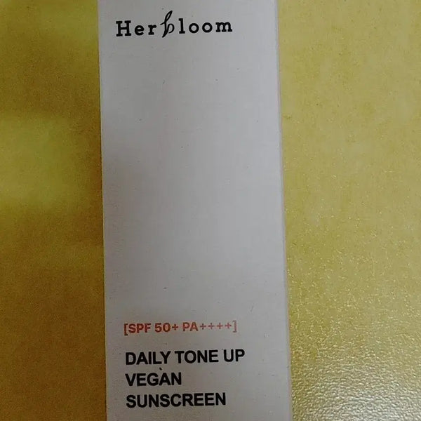 [BUNJANG] Hubloom Daily Tone-Up Vegan Sunscreen 50ml / 허블룸 데일리 톤업 비건 선스크린 50ml