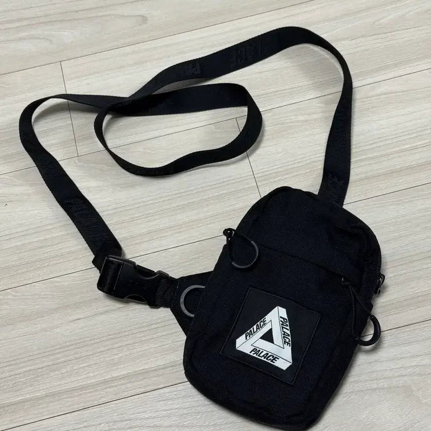[BUNJANG] Palace 21SS Cordura Body Shot Bag / 21ss 팔라스 코듀라 바디 샷백