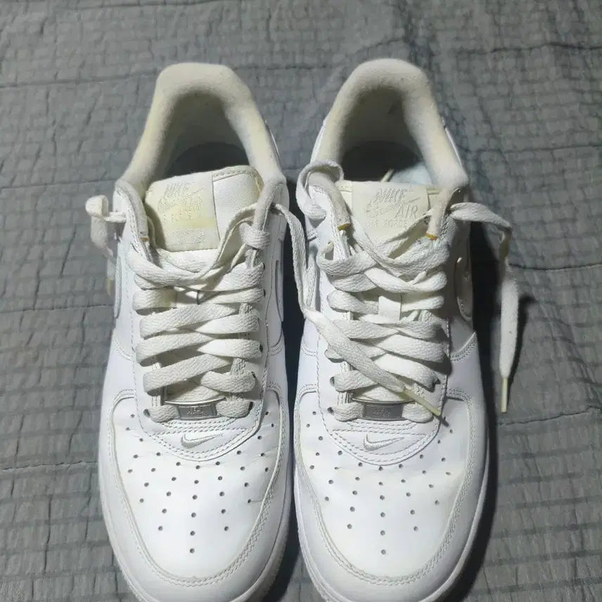 [BUNJANG] Nike Air Force 1 Supreme White 260mm / 나이키 에어포스 X 슈프림  260mm  올빽포스