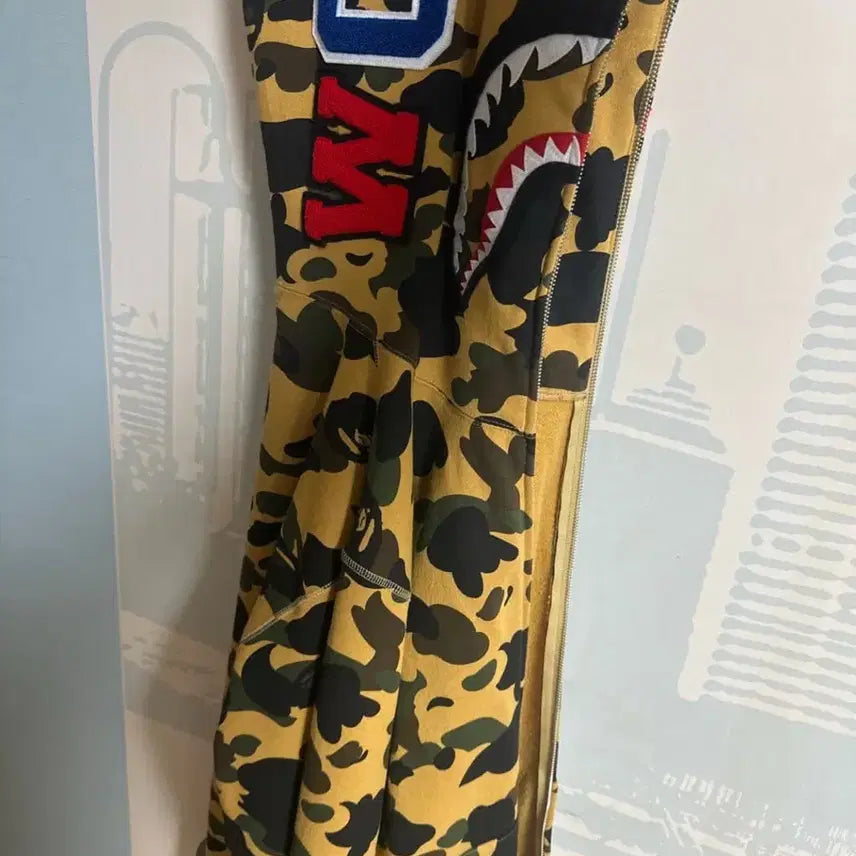 [BUNJANG] BAPE Shark Hoodie Zip-Up / 베이프 샤크후드집업