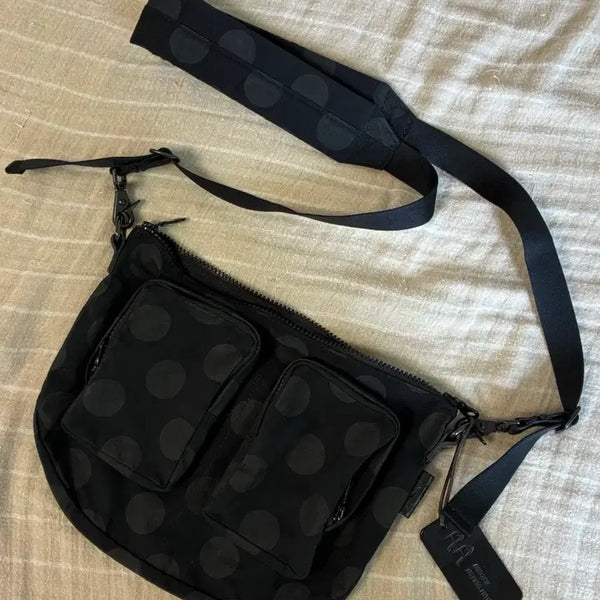 [BUNJANG] AMIACALVA Dot Body Bag Crossbody S / 일본 아미아칼바 도트 바디백 크로스백 S