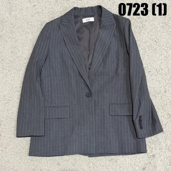 [BUNJANG] LIST Vertical Stripe Single Blazer / 리스트 세로 스트라이프 블레이저