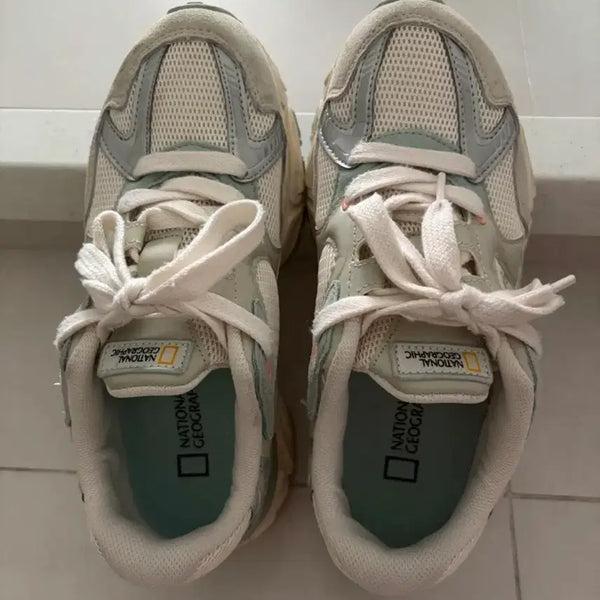 [BUNJANG] National Geographic Sneakers Size 230 / 내셔널지오그래픽 운동화 230사이즈