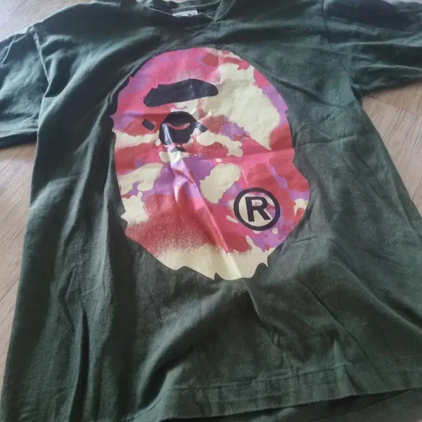 [BUNJANG] Bape Camo Head T-Shirt / 급처]  베이프카모헤드반팔티카키.   M/L