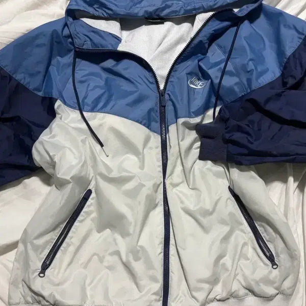 [BUNJANG] Nike Windbreaker Jacket / 나이키 바람막이