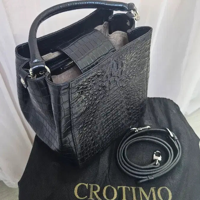 [BUNJANG] Crotimo Crocodile Leather Tote Bag / 크로티모 악어백