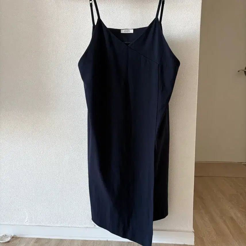 [BUNJANG] Studio Tomboiy Asymmetrical Bustier Dress / 스튜디오톰보이 언발 뷔스티에 원피스