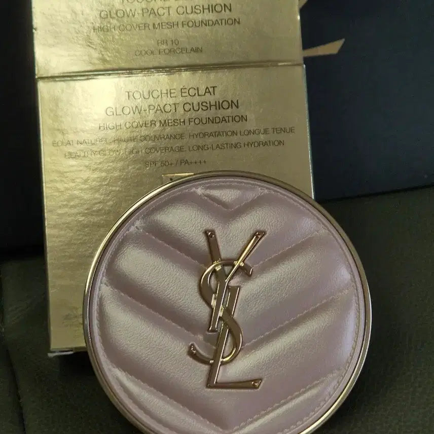 [BUNJANG] Yves Saint Laurent Touche Éclat Glow Pact Cushion Foundation - BR10 Cool Porcelain / 새상품 입생로랑 BR10호 뚜쉬 에끌라 글로우 팩트 쿠션 본품