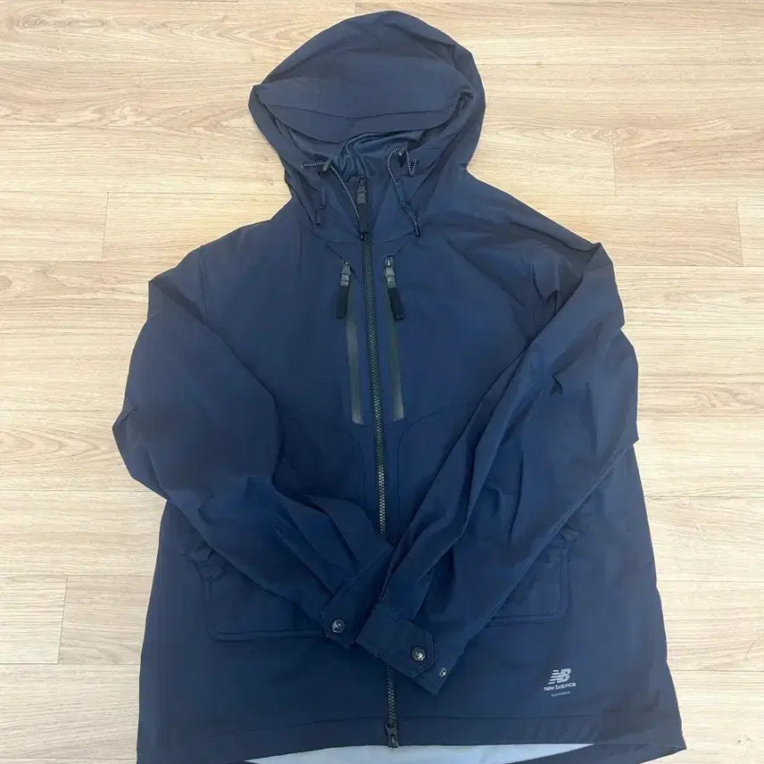 [BUNJANG] New Balance x Eastlogue Windbreaker / 뉴발란스X이스트로그 바람막이