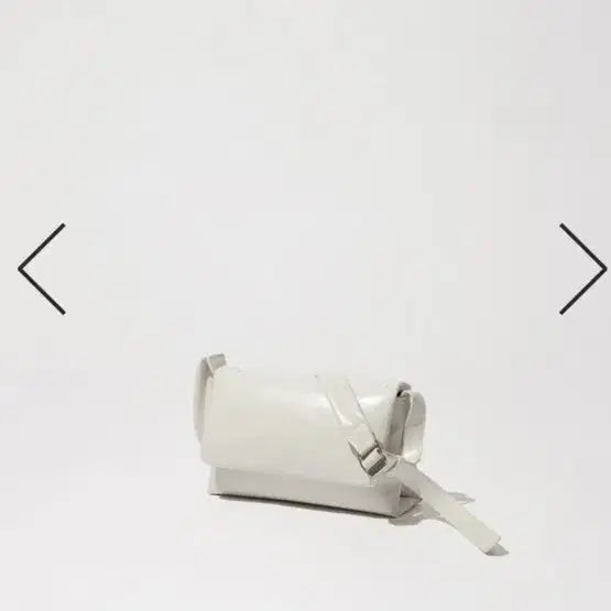 [BUNJANG] Standoil Fluffy Mini Bag Cream / 스탠드오일 플러피 미니 백 크림
