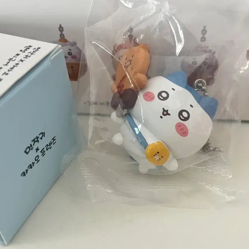 [BUNJANG] Coming-Soon Friends x Chunsik Figure Keyring / (새상품) 먼작귀 x 춘식이 피규어 키링