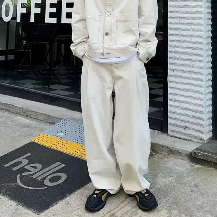 [BUNJANG] Dssertion Stitch Curved Denim Pants / 디써티원 스티치 커브드 데님 팬츠