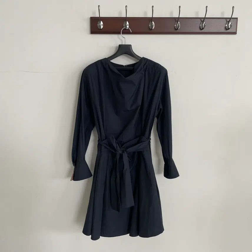 [BUNJANG] Mine Deep Navy Drape Long Dress / 마인 딥네이비 드레이프 롱 원피스