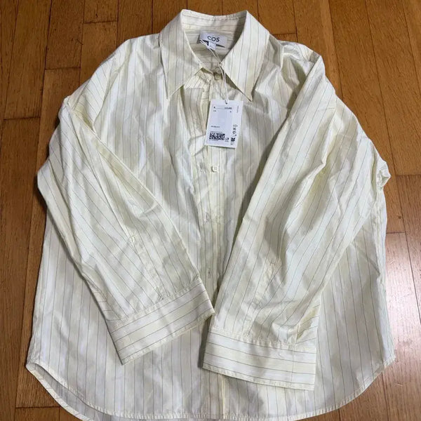 [BUNJANG] COS Butter Yellow Stripe Shirt L (EU 40) Brand New / COS 코스 버터옐로우 스트라이프 셔츠 L(유럽40) 새상품