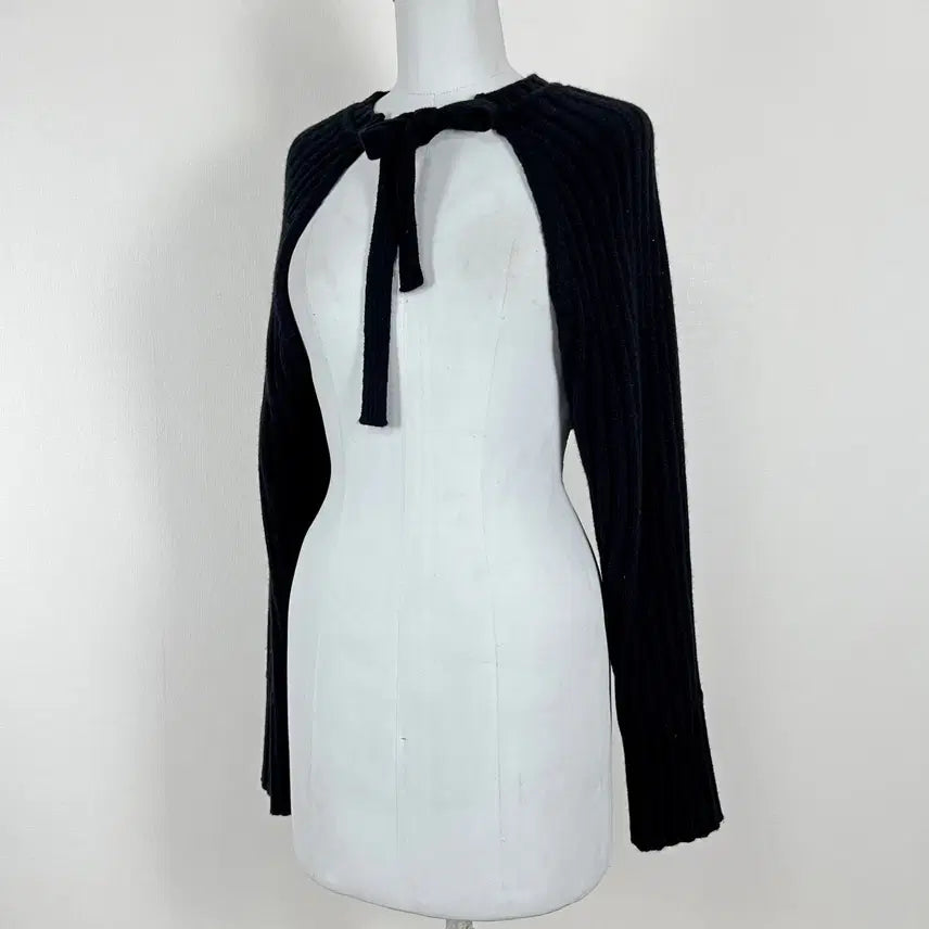 [BUNJANG] Hansem 2022 Cashmere Blend Mini Black Cardigan / 한섬 2022 캐시미어 미니 블랙 가디건 여90 F 라덴 빈티지