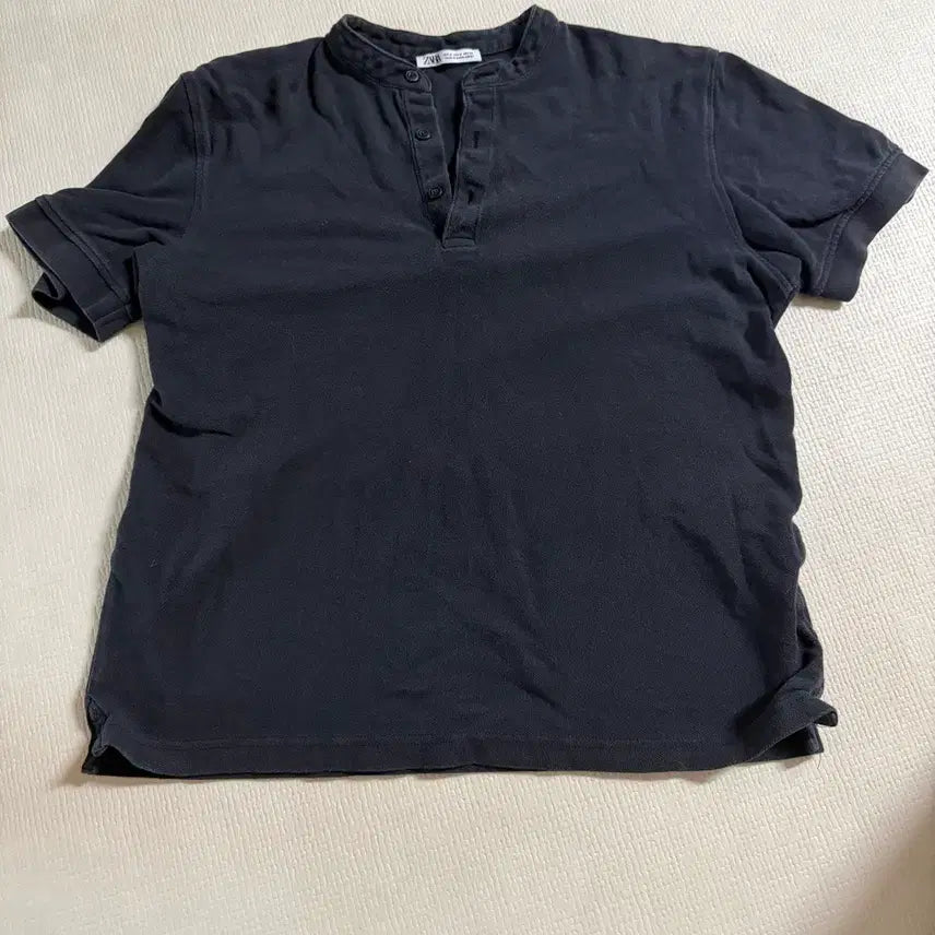 [BUNJANG] ZARA Men's Black Short Sleeve Henley T-Shirt / ZARA 자라 남성 반팔 헨리넥 티셔츠 블랙