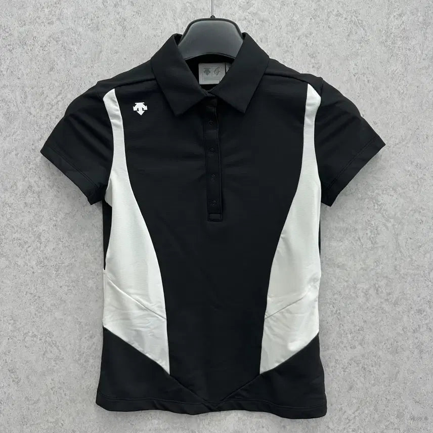 [BUNJANG] Descente Women's Functional Short Sleeve Polo Shirt (Size 85/XS) / 85 데상트 여자 기능성 반팔 카라티