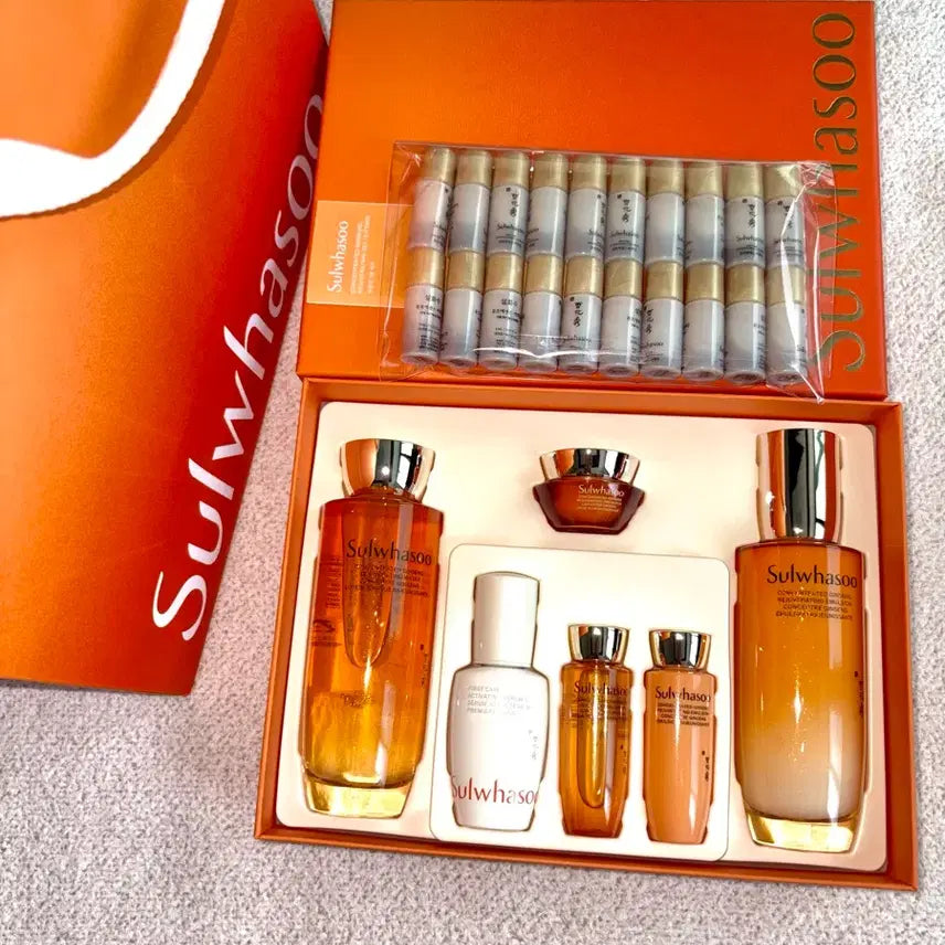 [BUNJANG] Sulwhasoo Concentrated Ginseng Renewing 2-Piece Set & Essential Firming Cream 80ml Gift Set / 설화수 자음생 2종 세트&윤조에센스80ml(증정) 쇼핑백