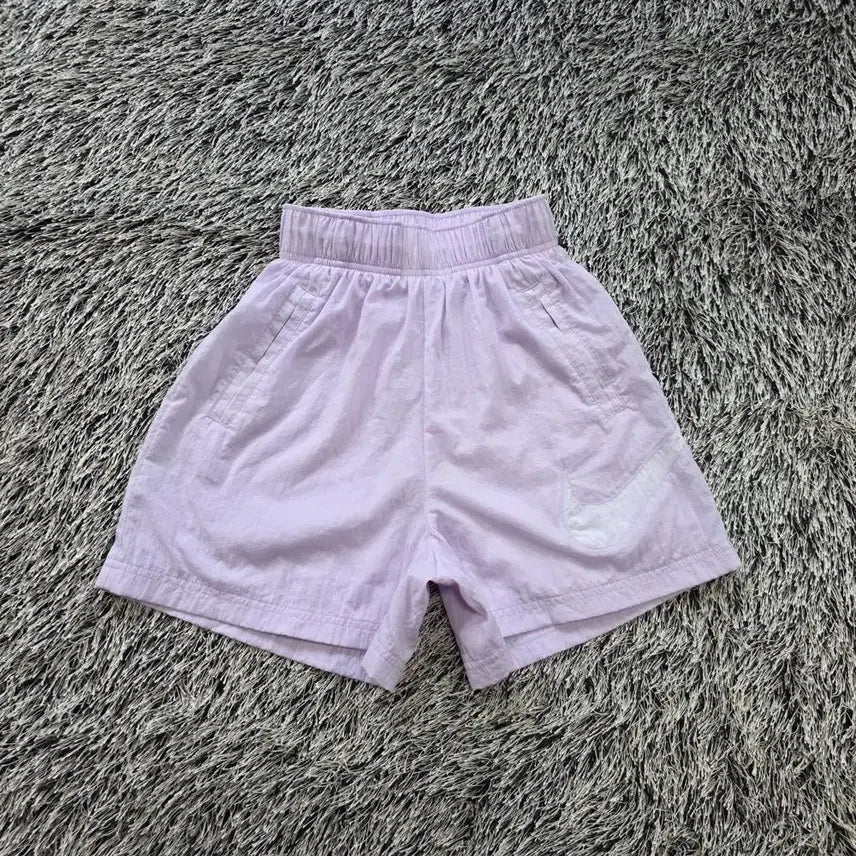 [BUNJANG] Nike NSW Essential High-Rise Woven Shorts Women's (XS) / 나이키 NSW 에센셜 하이라이즈 우븐 쇼츠/여성(XS)/B1435/새상품수준
