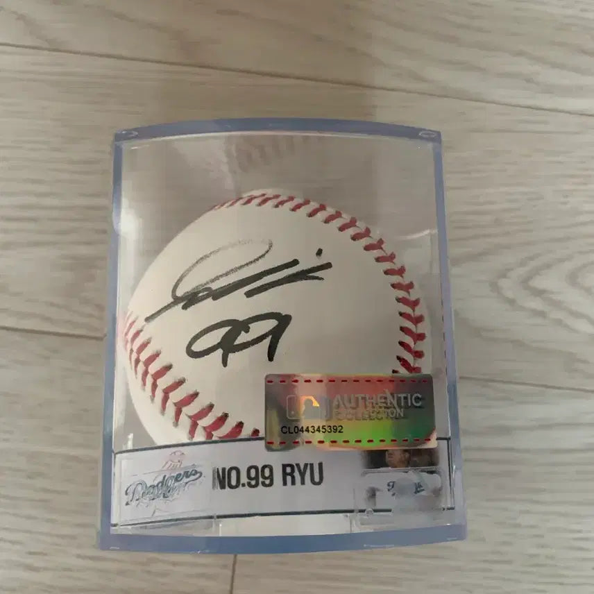 [BUNJANG] LA Dodgers Ryu Hyun-jin Rawlings Official Baseball Autographed / LA다저스 류현진 MLB 롤링스 공인구 친필 사인 야구공