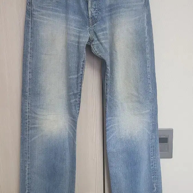 [BUNJANG] Levi's 501 Jeans Light Wash W82 L84 / 리바이스 501 청바지 W82 L84 연청