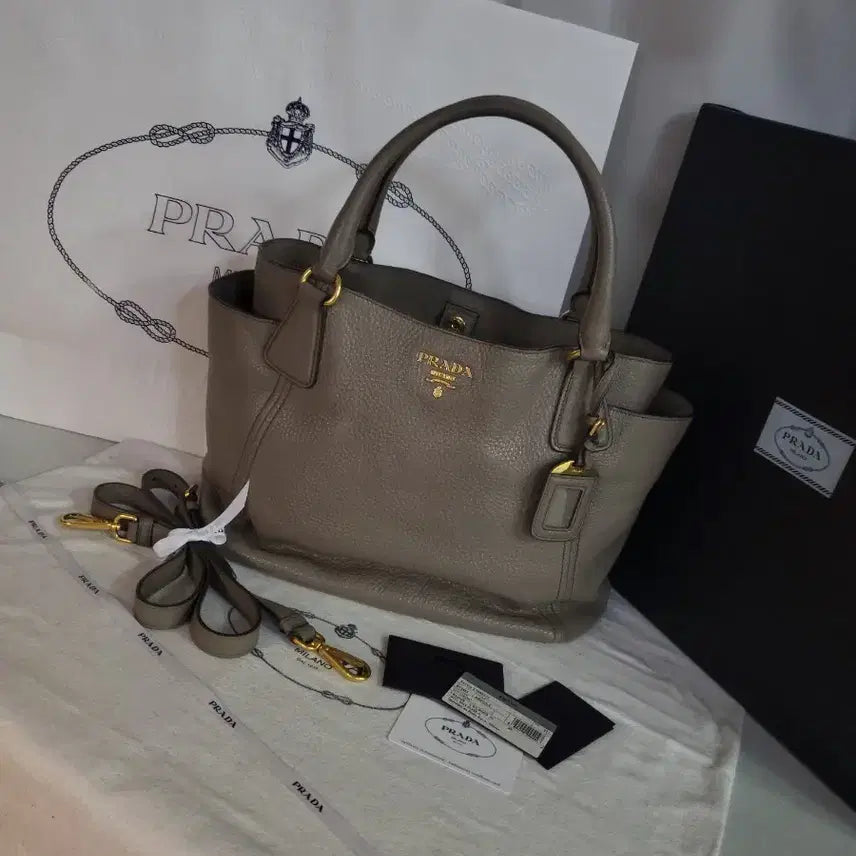 [BUNJANG] Prada Vitello Shoulder and Cross Bag / 프라다 비텔로 숄더 앤 크로스백