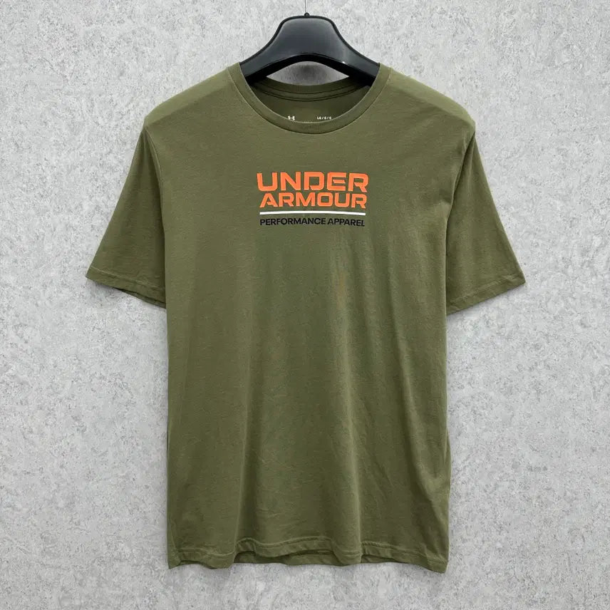 [BUNJANG] Under Armour Men's Short Sleeve T-Shirt Size L / 100 언더아머 남자 반팔 티셔츠