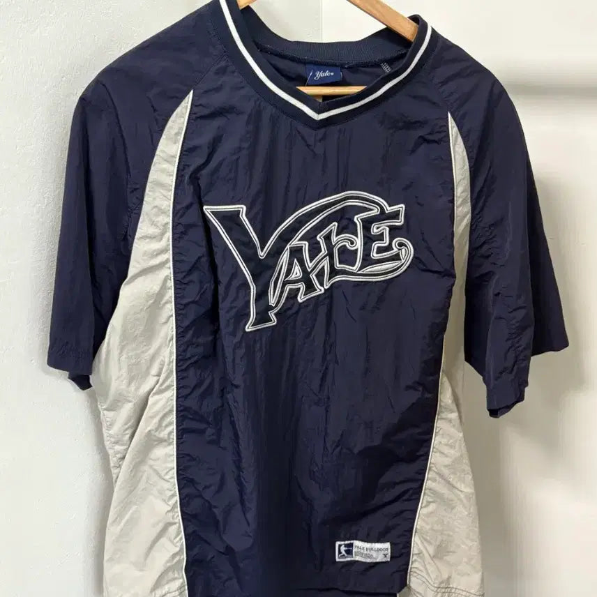 [BUNJANG] Yale Short-Sleeve Windbreaker Jacket / 예일 반팔 바람막이