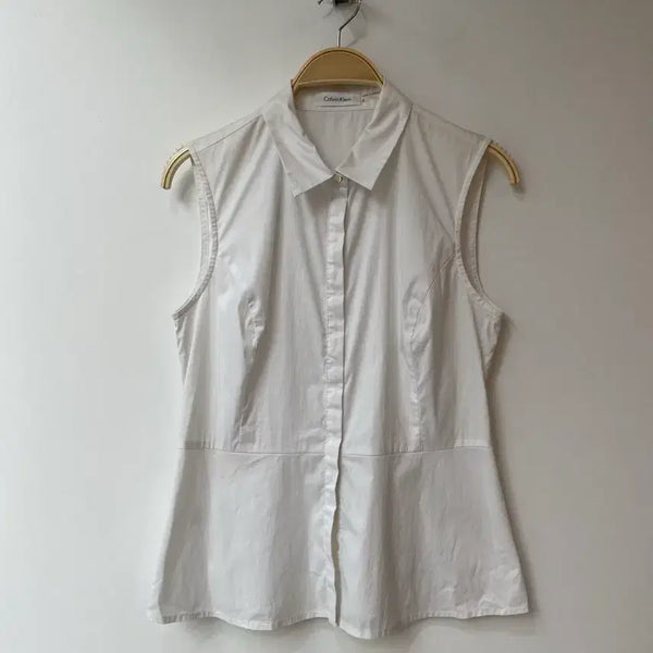 [BUNJANG] Calvin Klein Sleeveless Shirt White Size 6 / 캘빈클라인 민소매 셔츠 화이트 6시이즈