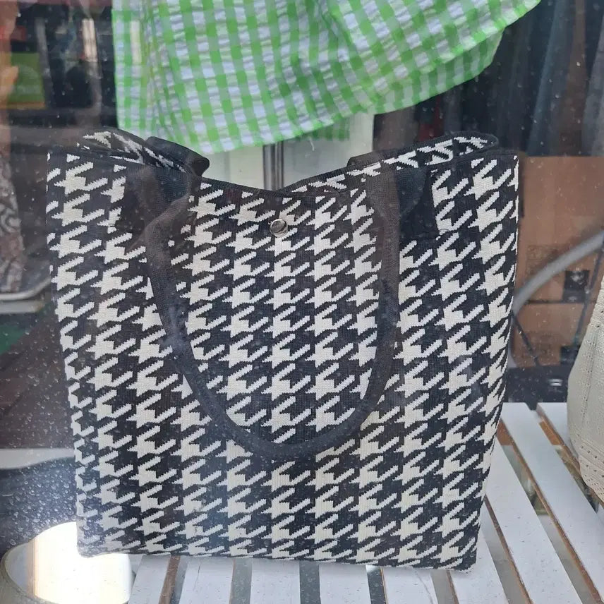 [BUNJANG] Houndstooth Pattern Tote Bag / 하운드투스 패턴 토트백 블랙/화이트  ㅡ새상품