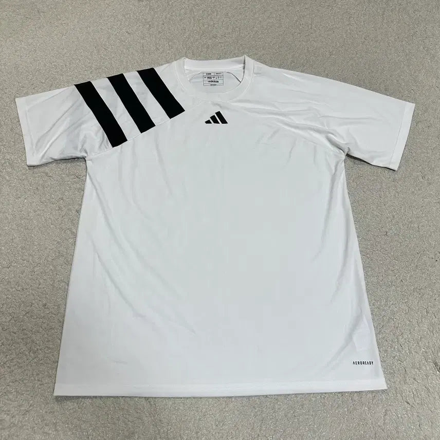 [BUNJANG] Adidas Functional Short Sleeve T-Shirt XL / 아디다스 반팔티 기능성 xl 105