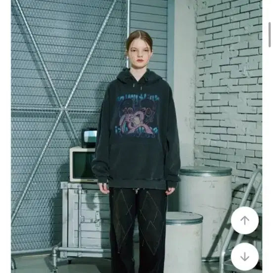 [BUNJANG] Compagno Pigment Hooded Sweatshirt Black L / 꼼파뇨 피그먼트 후드티 블랙L